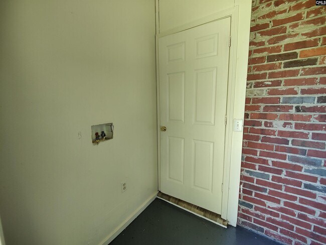 Building Photo - 3638 Truman St
