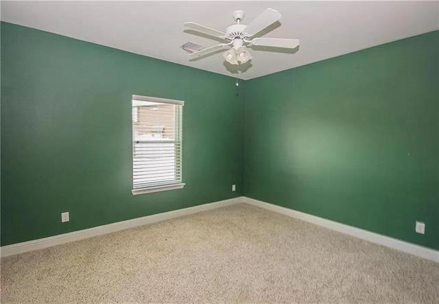 Building Photo - 2600 Almanzor Avenue