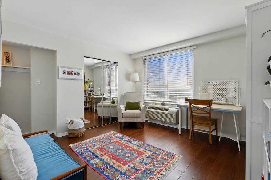 3rd Bedroom - 9701 Fields Rd