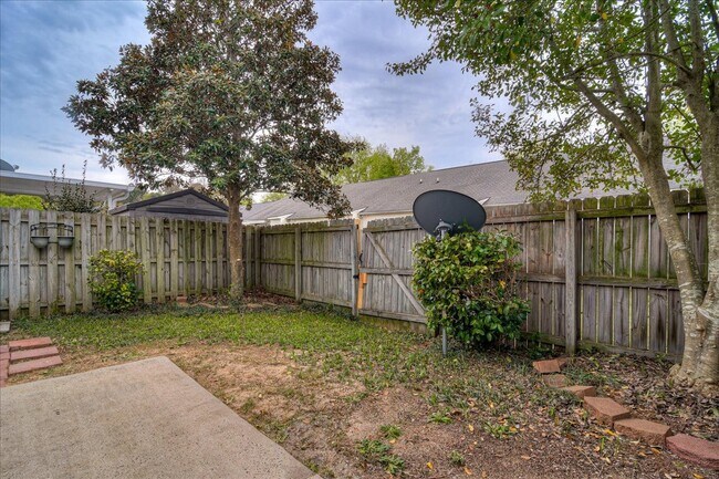 Building Photo - 969 Cammaron Way