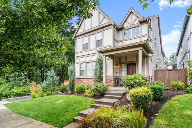 Primary Photo - GORGEOUS SHERWOOD 3 BED/2.5 BATH+ OFFICE O...
