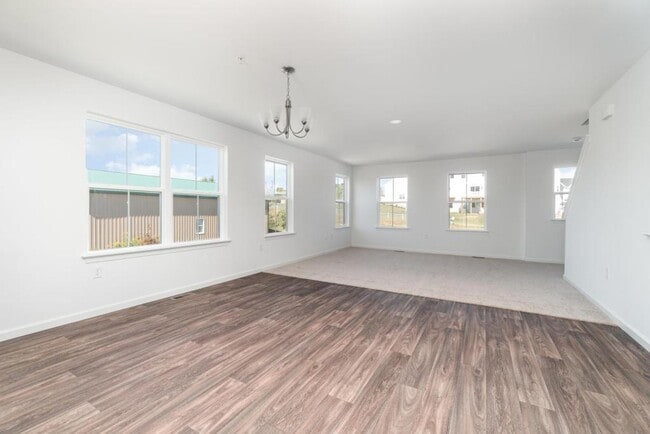 Building Photo - 12 Kenzie Way