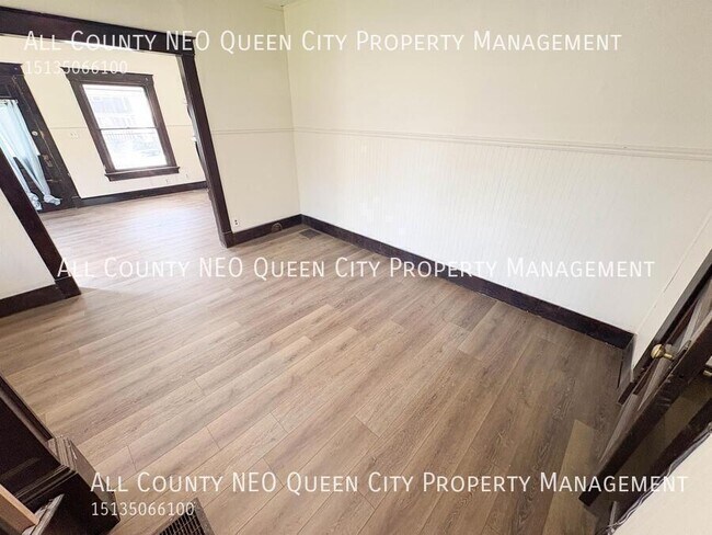 Building Photo - 124 Wroe Ave