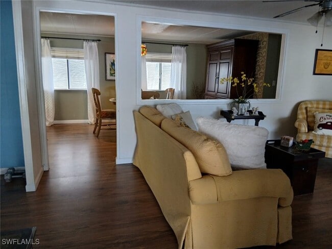 Building Photo - 2105 Cypress Ct