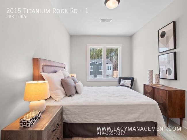 Building Photo - 2015 Titanium Rock Rd