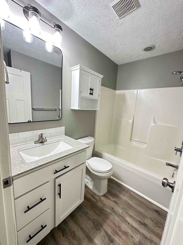 Building Photo - 7644 Deer Track Run