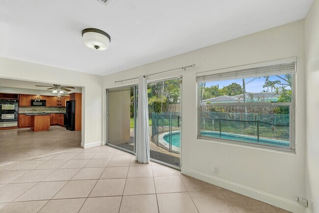 Building Photo - 4721 Sarazen Dr