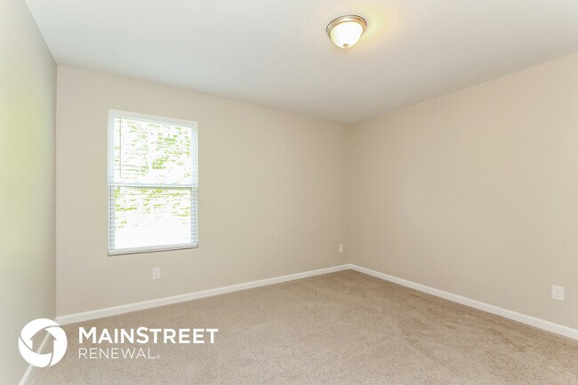 Building Photo - 4211 Pegwell Ave