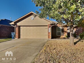 Building Photo - 525 Cherokee Gate Dr