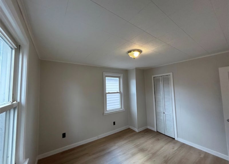 Building Photo - 77-25-7169 169th St