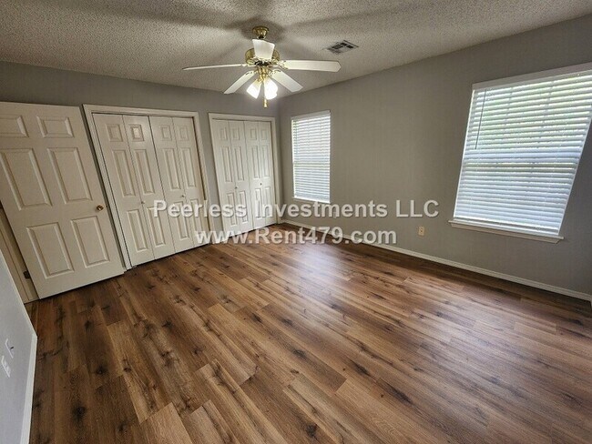 Building Photo - 509-A Braithwaite St
