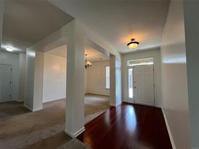 Building Photo - 9408 Crofton Ct