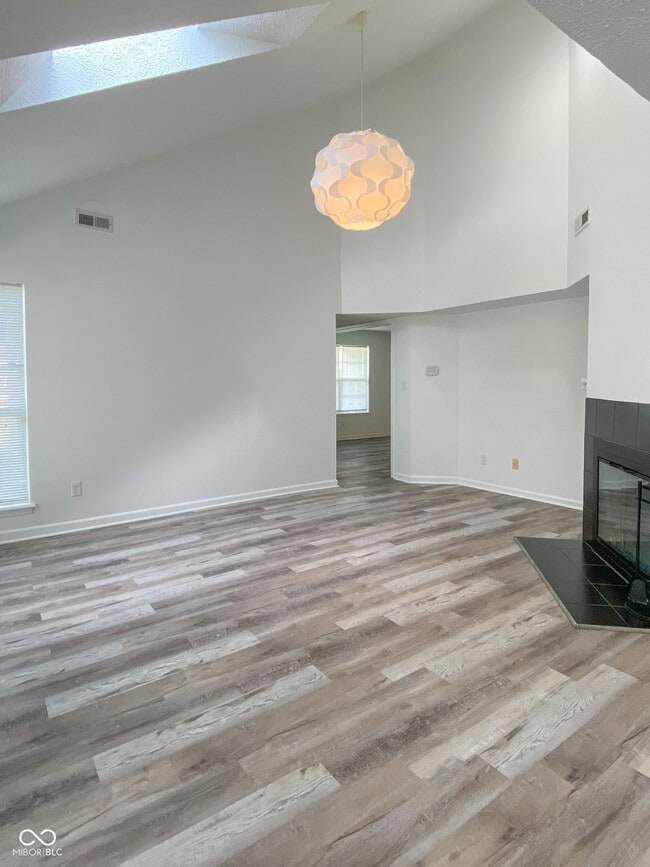 Building Photo - 9467 Wimbledon Ct