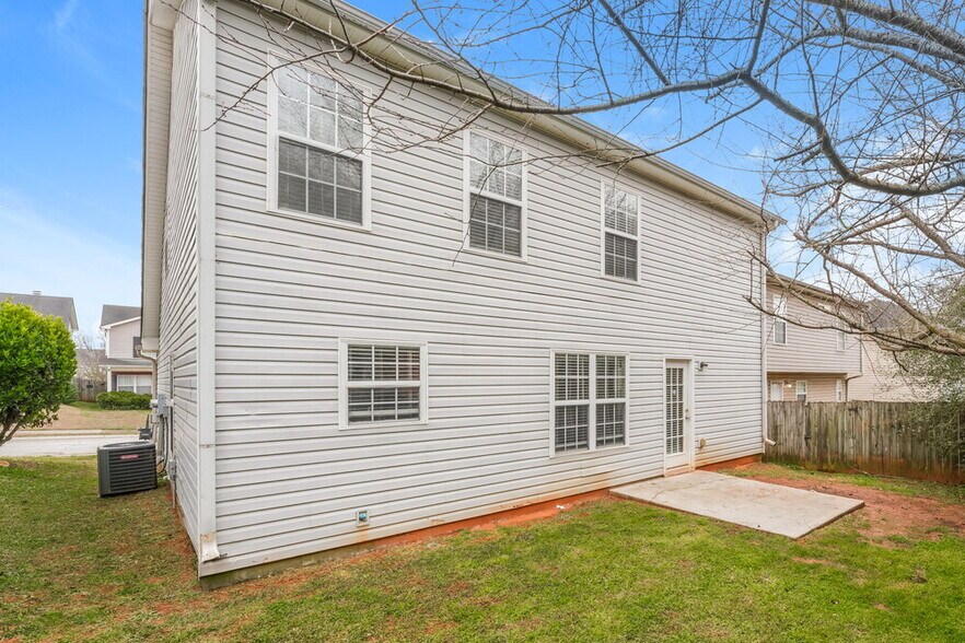 Building Photo - 4085 Mission Way