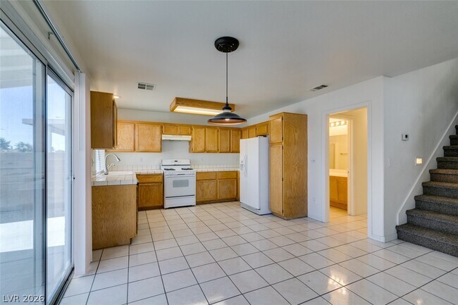 Building Photo - 1109 Torington Dr