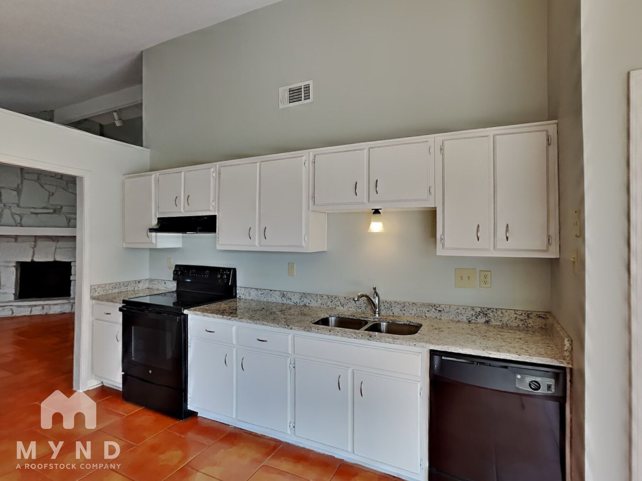 Building Photo - 2696 Dromedary Dr