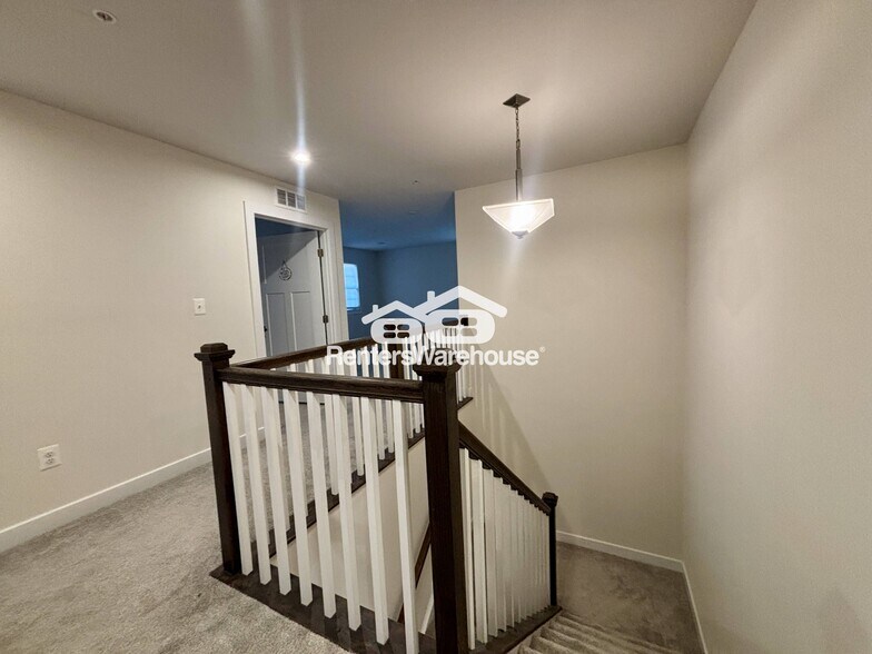 Building Photo - 2471 Vineyard Spgs Wy