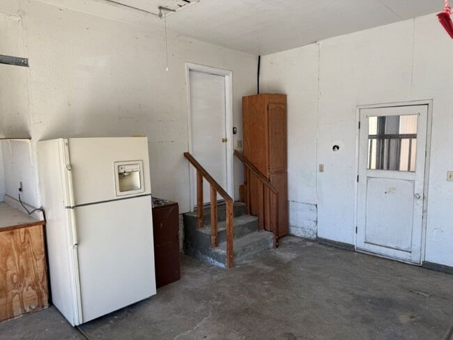 Building Photo - Unique 2 Bedroom Country Property Vacaville *Star Rentals