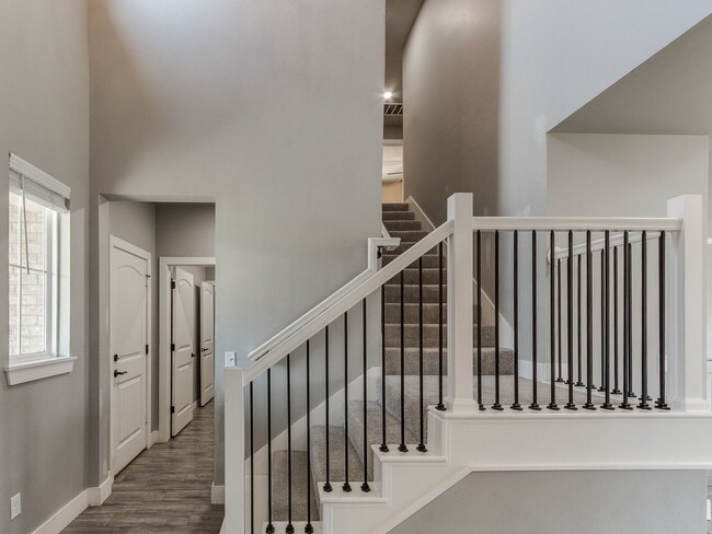 Building Photo - 3212 Hayven Cir