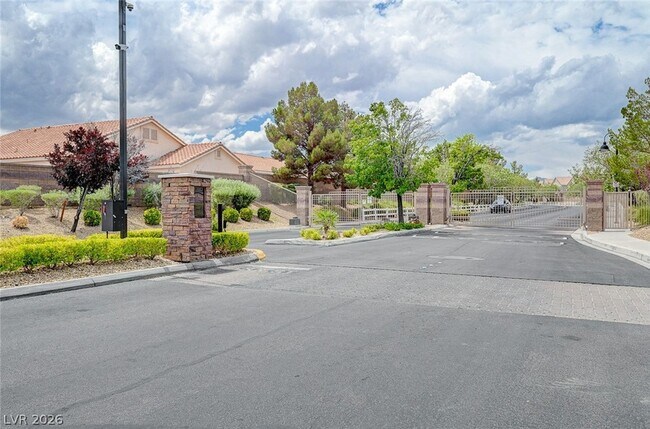 Building Photo - 8744 Traveling Breeze Ave