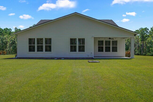 Building Photo - 216 Quimby Hill Dr