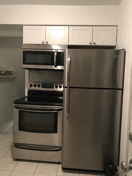 Kitchen 3 - 59 S Pershing Ave