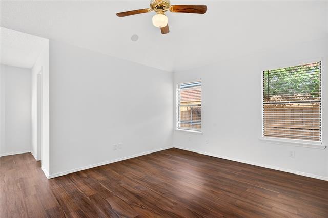 Building Photo - 1617 Briargrove Dr