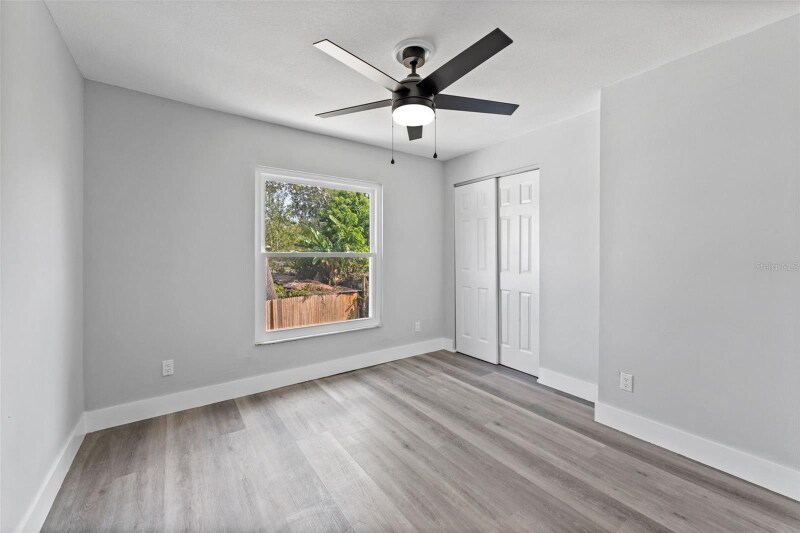 Building Photo - 8737 N Tangerine Pl