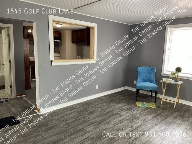 Building Photo - 1545 Golf Club Ln
