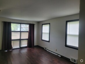 Building Photo - 5278 N 28th St