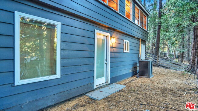 Building Photo - 26776 CA-189