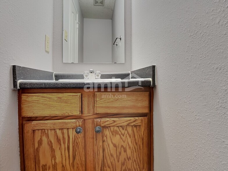Building Photo - 1779 Feather Reed Ln
