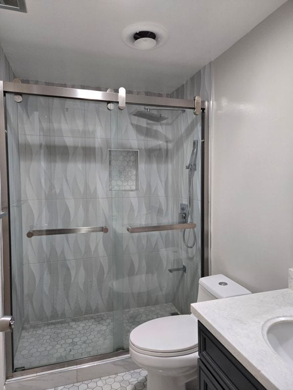 Building Photo - 6390 Bose Ln