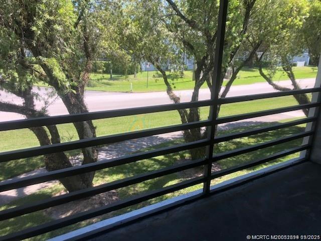 Building Photo - 1290 SE Parkview Pl