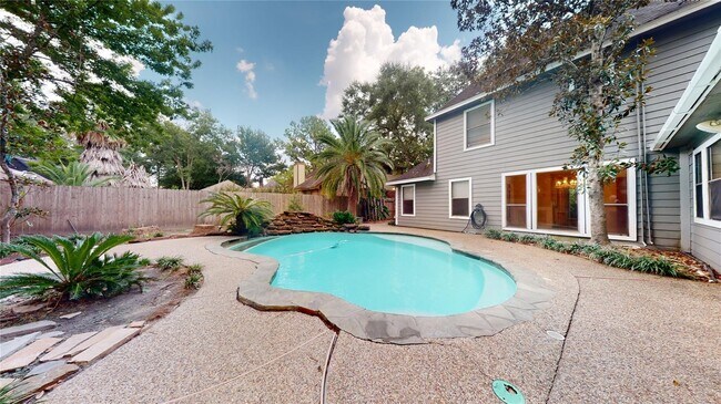 Building Photo - 3510 Cypresswood Dr