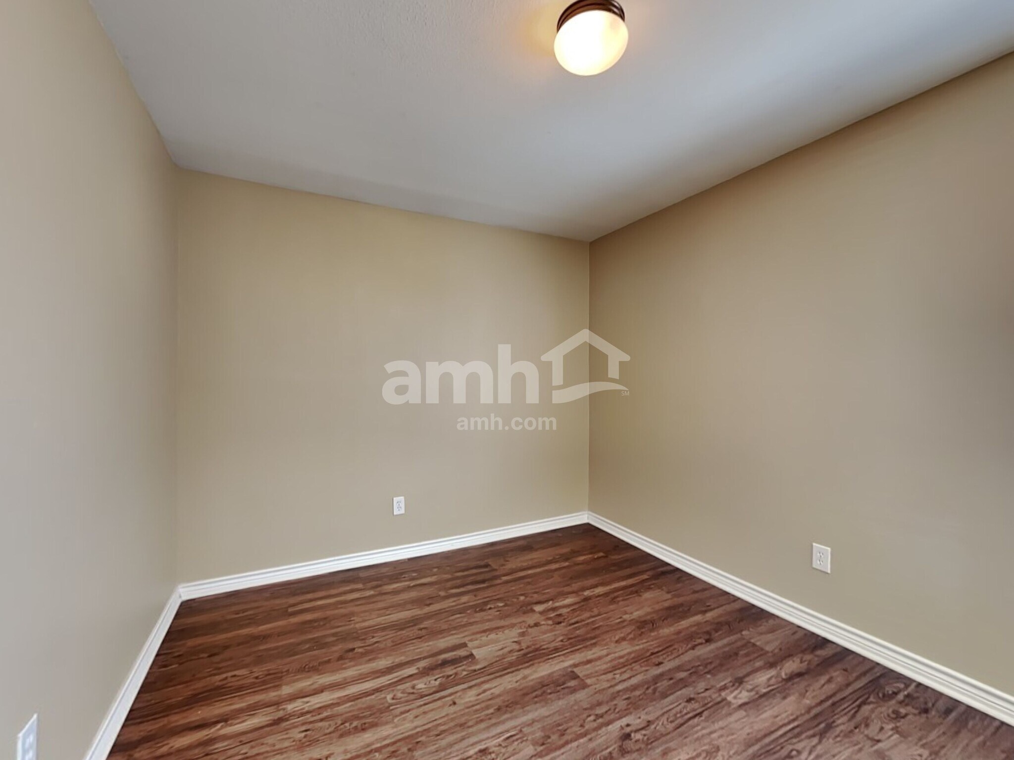 Building Photo - 8620 Axis Deer Run