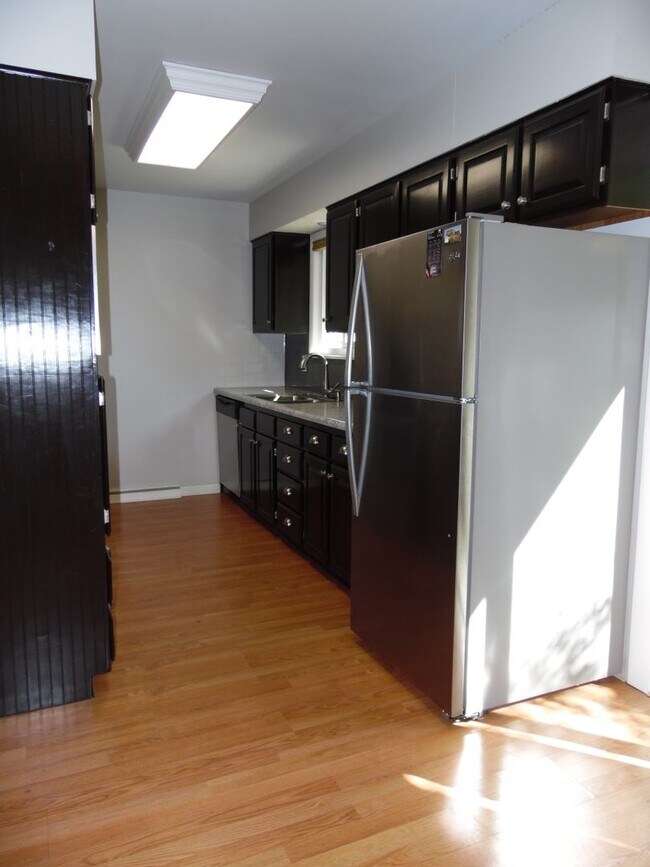 Building Photo - 7001 Windsor Blvd