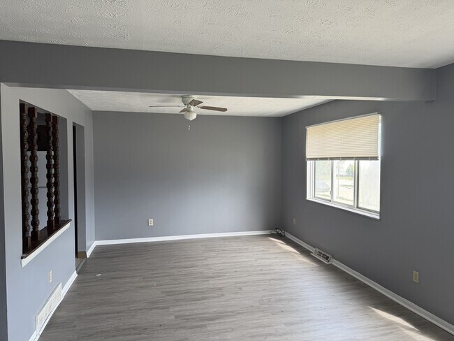 Building Photo - 11213 McCracken Rd