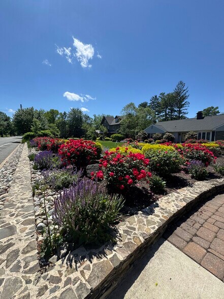 Street View of front yard - 130 Chews Landing Rd