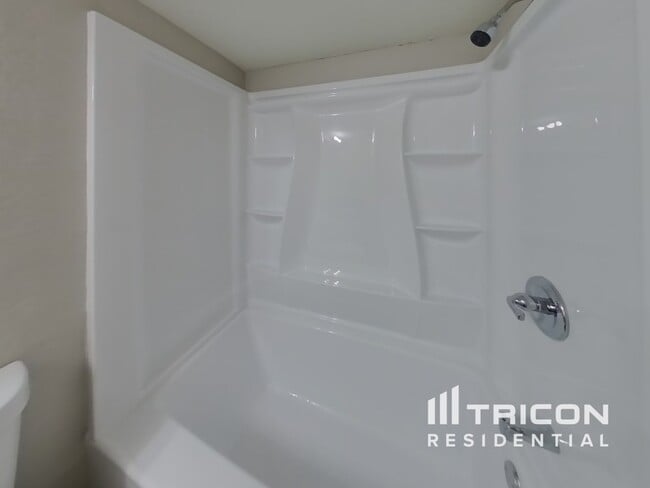 Building Photo - 4501 Timber Run Dr
