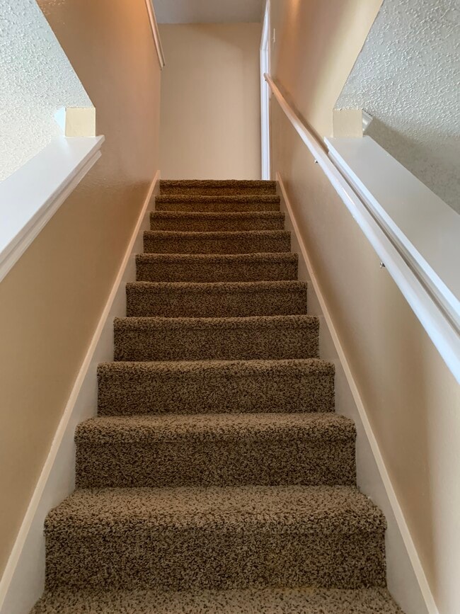 Building Photo - 3753 Candlebluff Dr