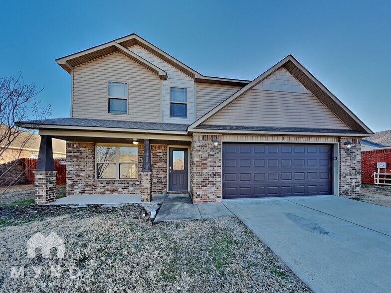 Primary Photo - 3 Dunwood Dr