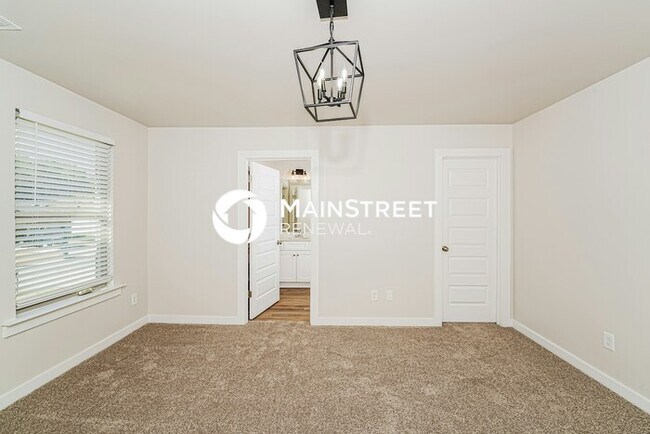 Building Photo - 4 Bedroom Pet-Friendly Home in Odenville, ...