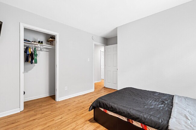 Building Photo - Private 3BR Retreat on 2 Wooded Acres in Clover with no HOA!!