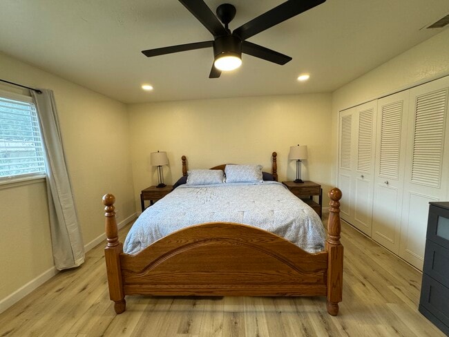 Building Photo - 368 Dogwood Ln