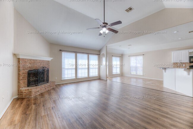 Building Photo - FOR LEASE | Jenks | $2200 Rent