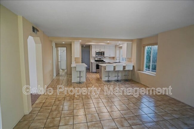 Building Photo - 27668 Lonestar Pl