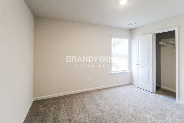 Building Photo - 148 Avondale Blvd SE