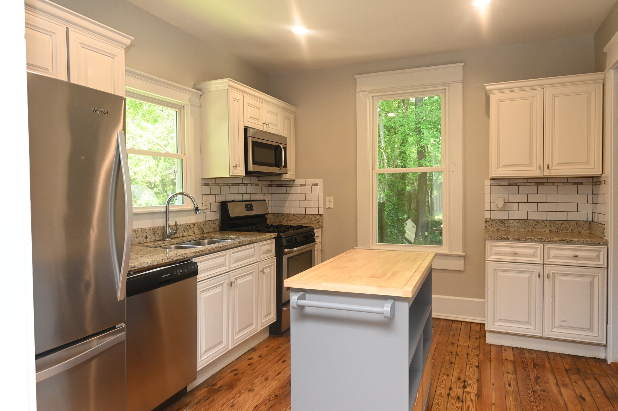 Building Photo - 309 Dargan Pl SW