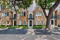 Building Photo - 4330 McKinney Ave